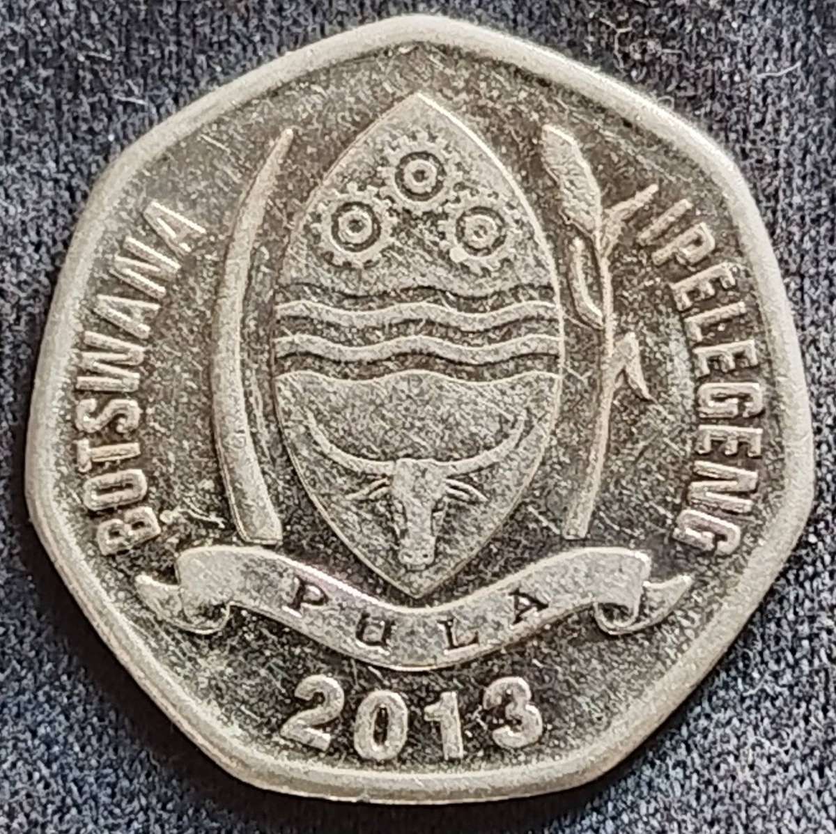 2013    5 THEBE   Coin          BOTSWANA      18863