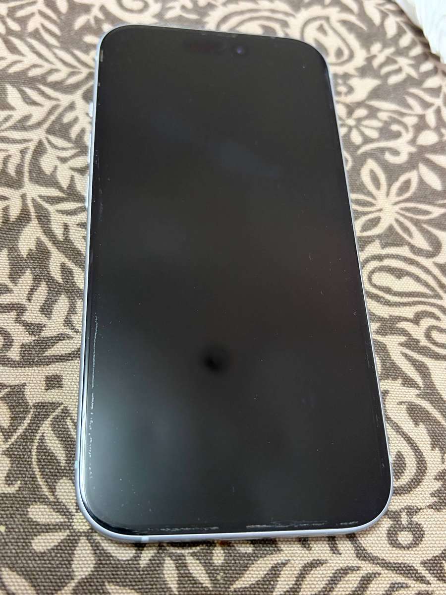 blue iPhone 15 128 GB