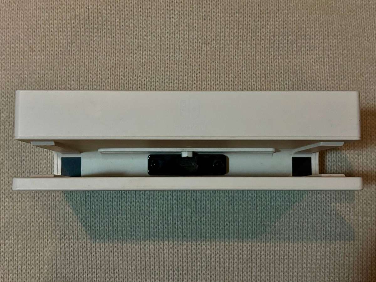 Nintendo Switch dock - limited Animal Crossing edition