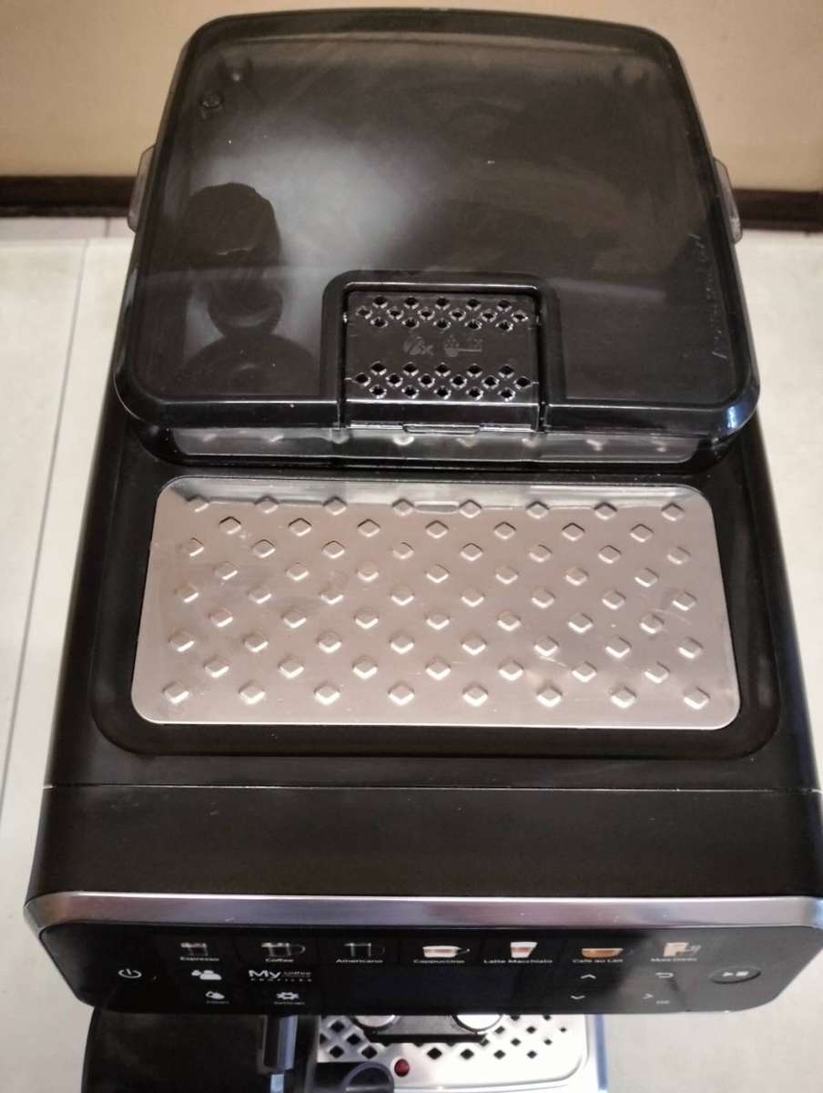 Philips 5400 Series Fully Automatic Espresso Machine - Premium Coffee