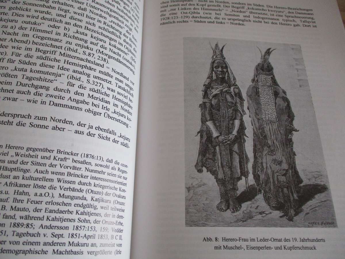 DER KOSMOS DER HERERO  Alexander Rohreke