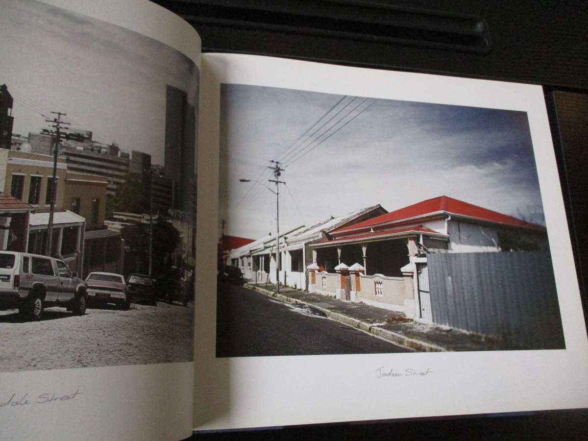 Bo-Kaap: A Ten Minute Walk. By Malcolm Dare