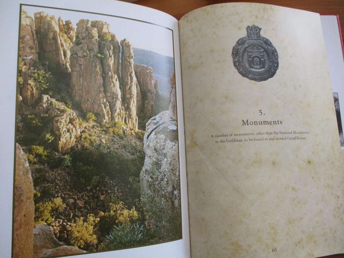 Graaff-Reinet An illustrated historical guide  Tony Nunn