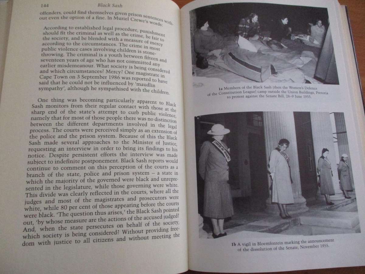 BLACK SASH The Beginning of a Bridge in South Africa  Kathryn Spink