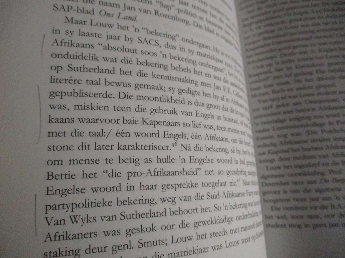 NP VAN WYK LOUW - 'n Lewensverhaal. 2 Volume Stel