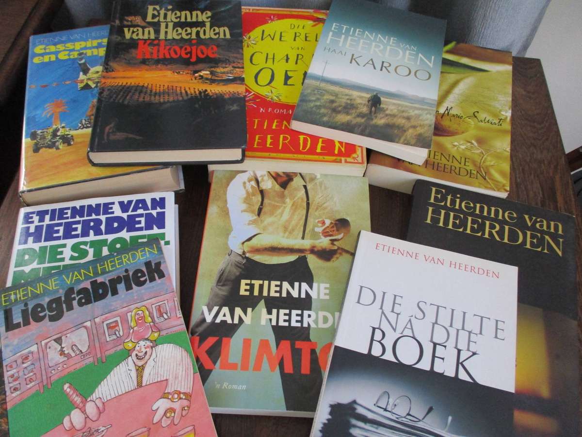 10 Etienne van Heerden boeke