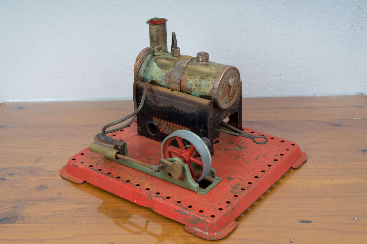 Vintage Mamod stationary steam engine