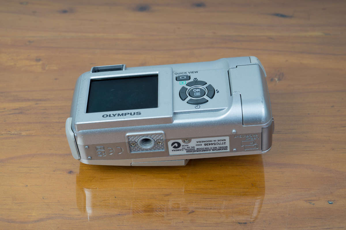 Olympus Camedia C-450 zoom ccd-sensor digital camera