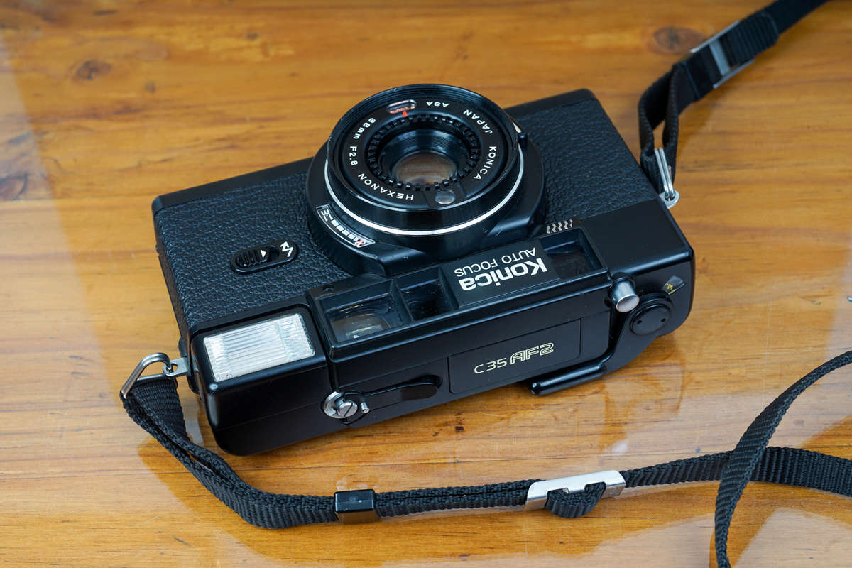 Konica C35 AF2 point & shoot 35mm film camera