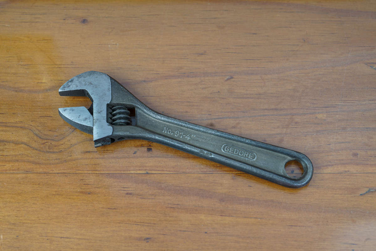 Small vintage Jaguar Toolkit Gedore No. 9 1-4" wrench