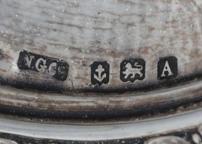 Vintage wood & sterling silver Alsatian league & club of Great Britain plaque