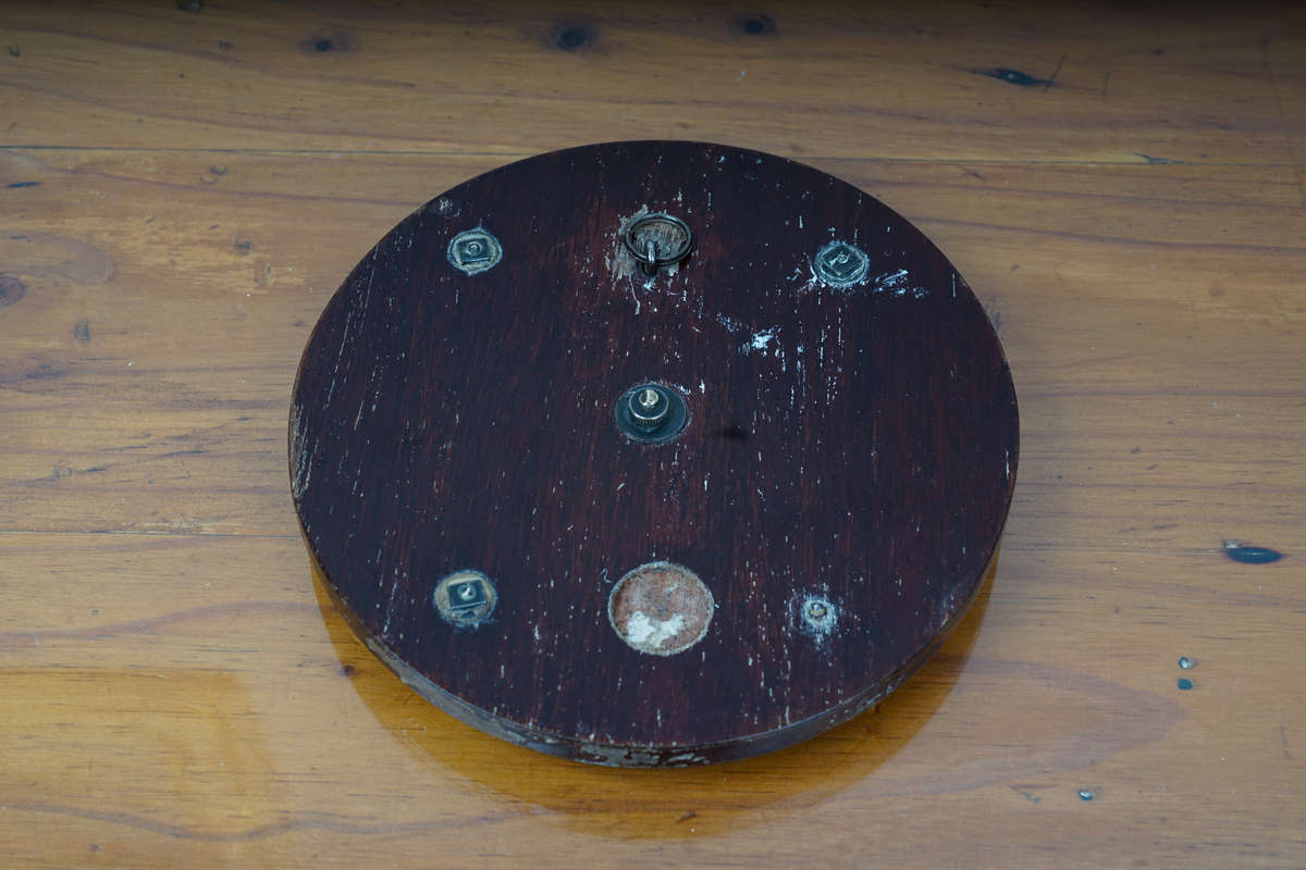 Vintage wood & sterling silver Alsatian league & club of Great Britain plaque