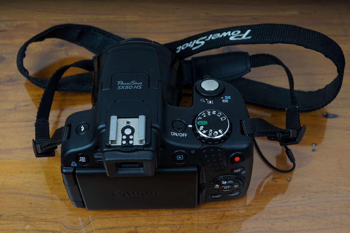 Canon PowerShot SX50 HS 12.1mp digital point & shoot camera