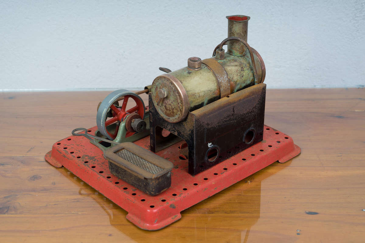 Vintage Mamod stationary steam engine