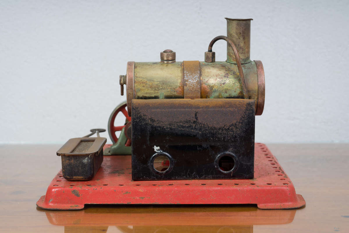 Vintage Mamod stationary steam engine