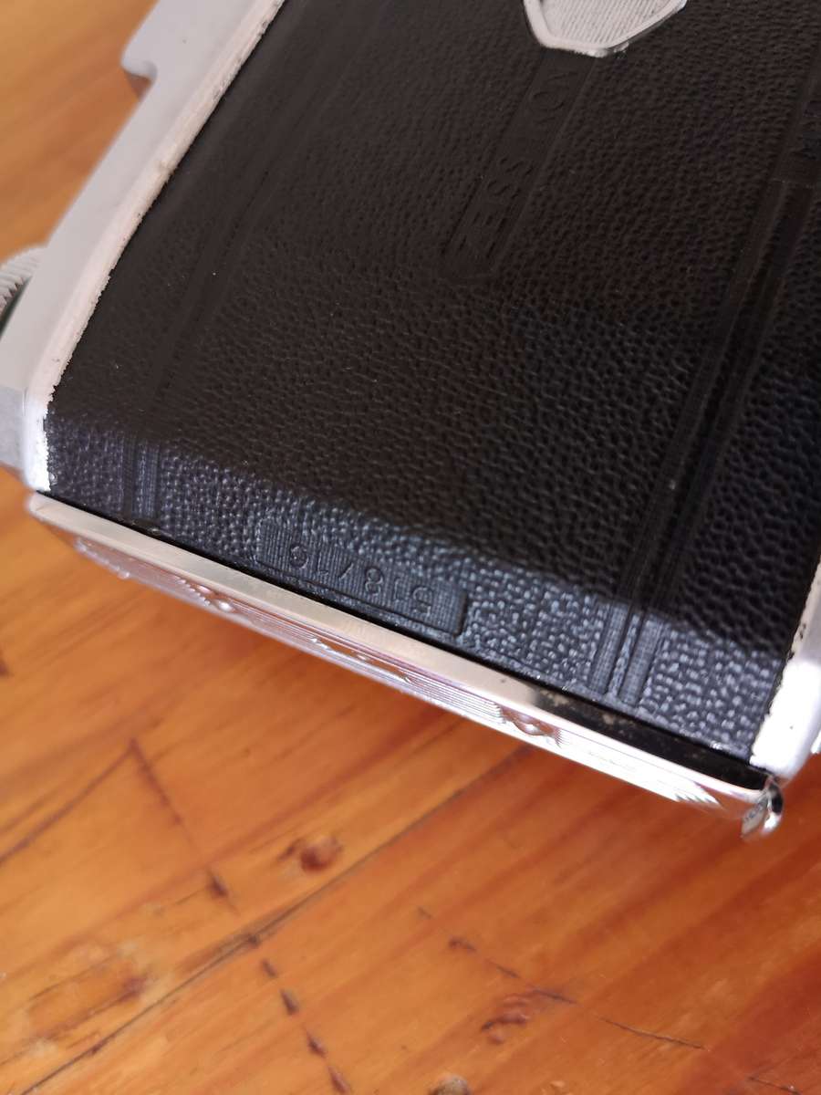 Zeiss Ikon Nettar 518/16 medium format (6x6) film camera