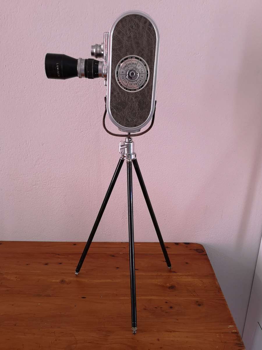 Keystone A-12 Criterion deluxe 16mm film movie camera