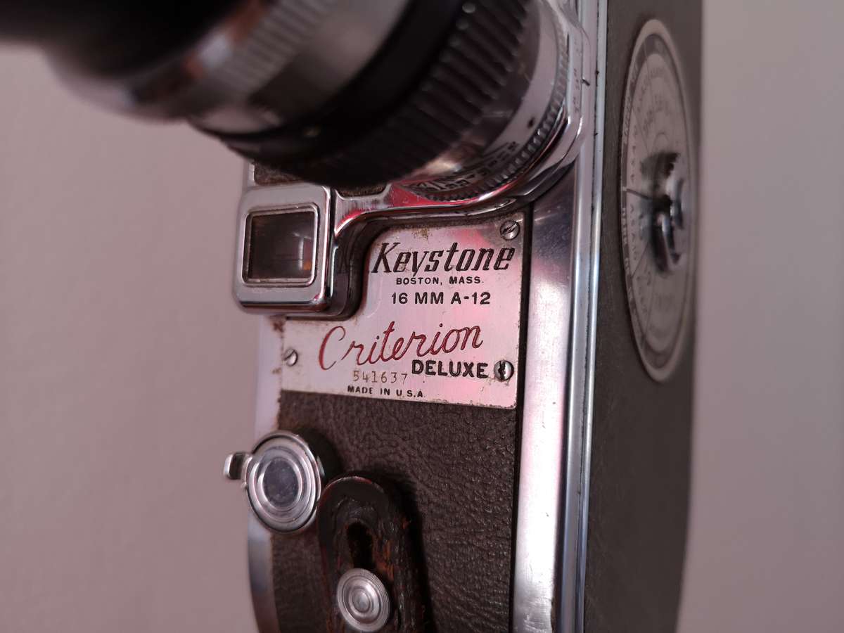 Keystone A-12 Criterion deluxe 16mm film movie camera