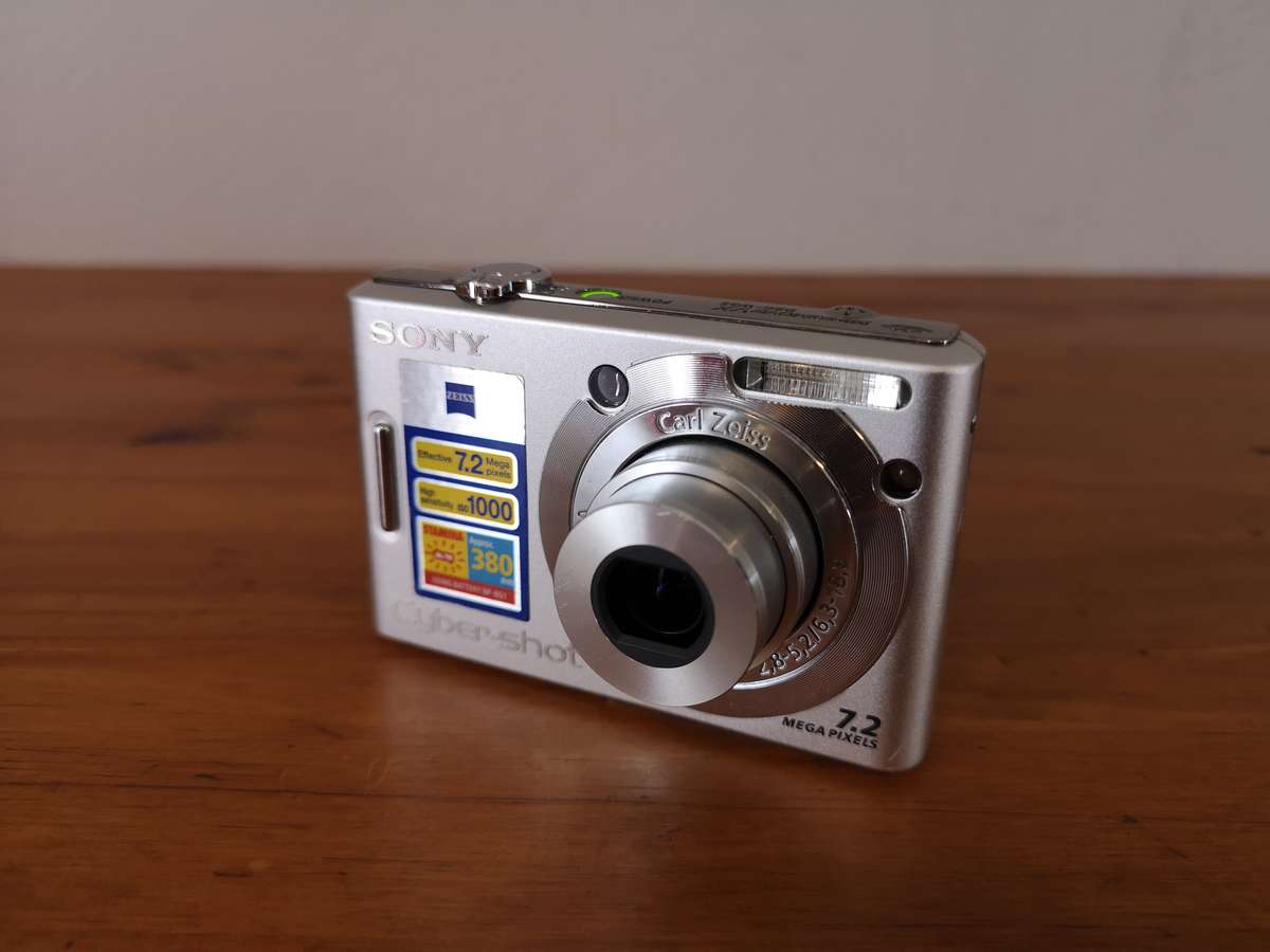 Sony Cybershot DSC-W35 compact digital point & shoot camera *no charger*