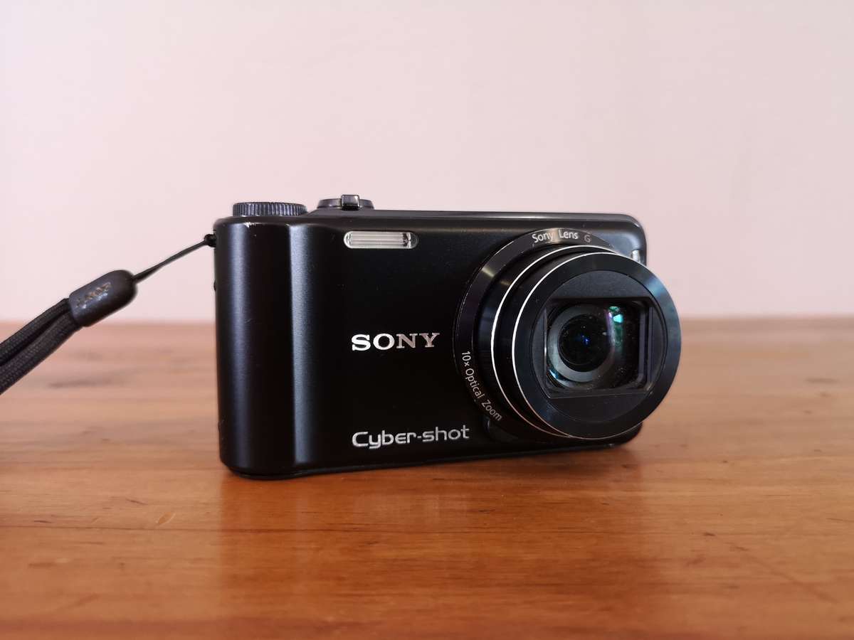 Sony Cybershot DSC-HX5 Compact Digital Camera