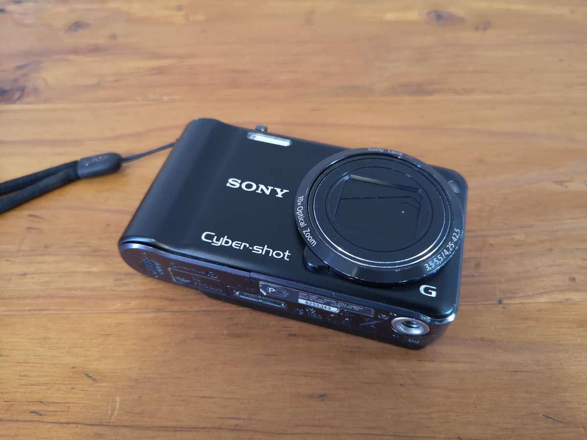 Sony Cybershot DSC-HX5 Compact Digital Camera