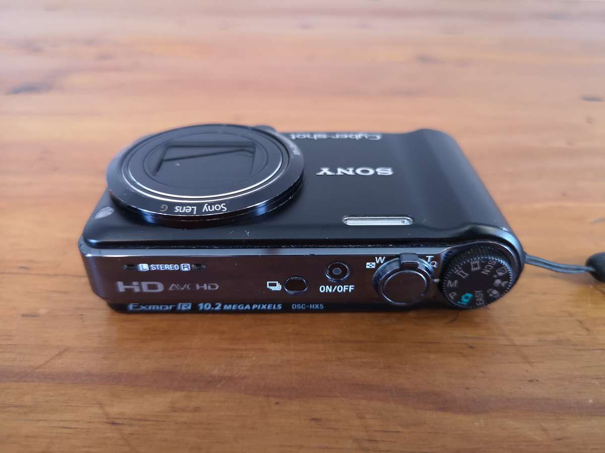 Sony Cybershot DSC-HX5 Compact Digital Camera