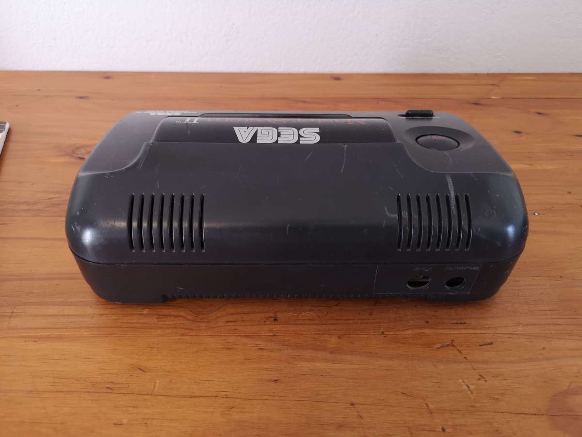 Vintage Sega master system II console