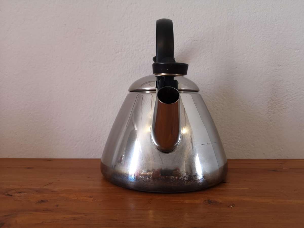 Le Creuset Stainless Steel Kone Kettle