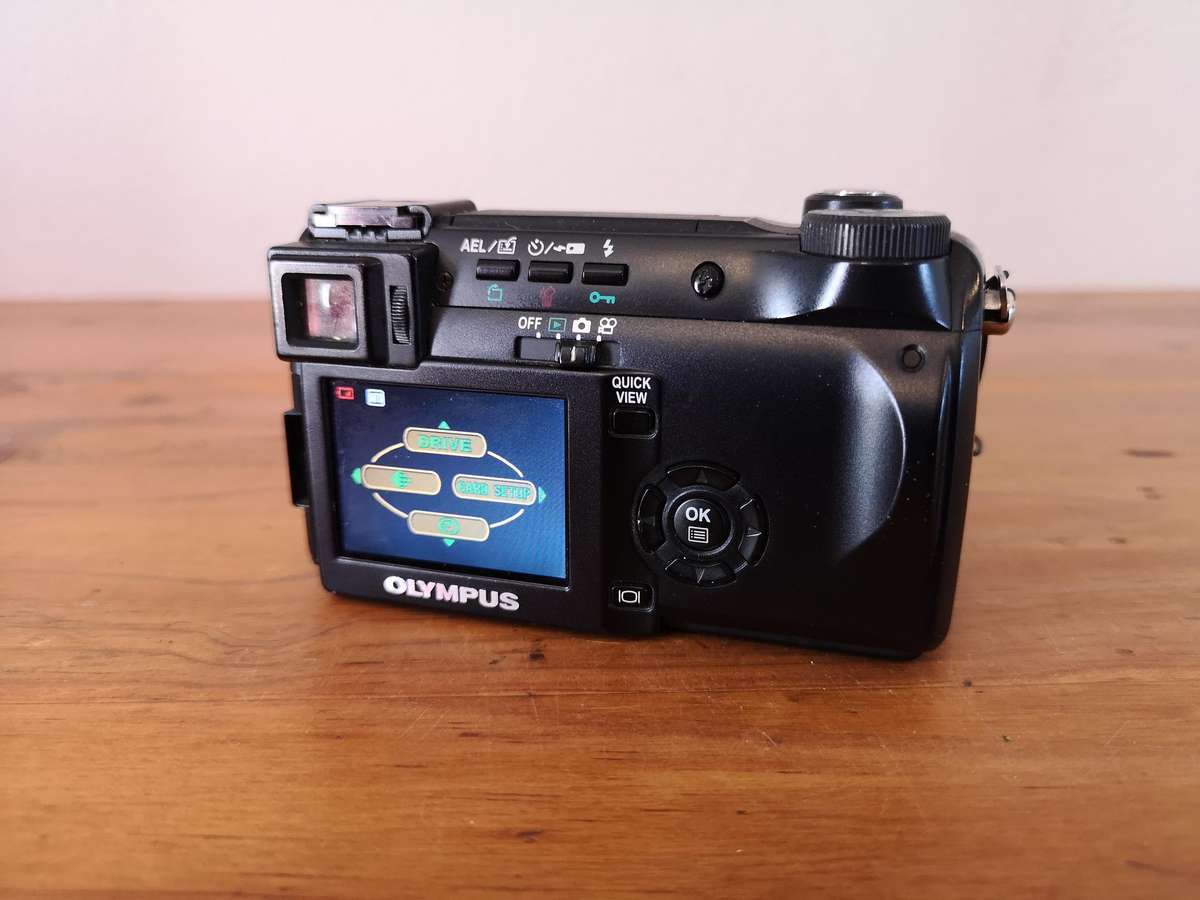 Olympus Camedia C-770 digital camera