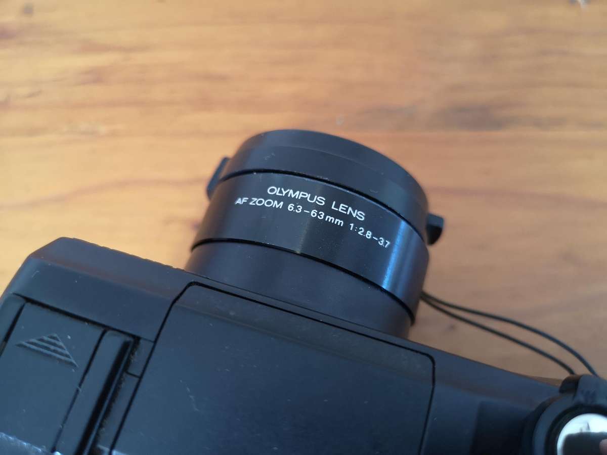 Olympus Camedia C-770 digital camera