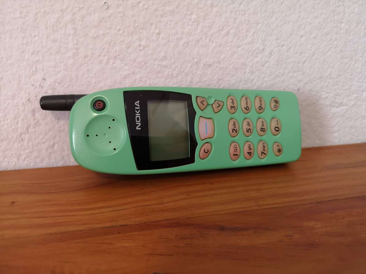 Retro Nokia 5110 with original charger *relisted due to non-payment*