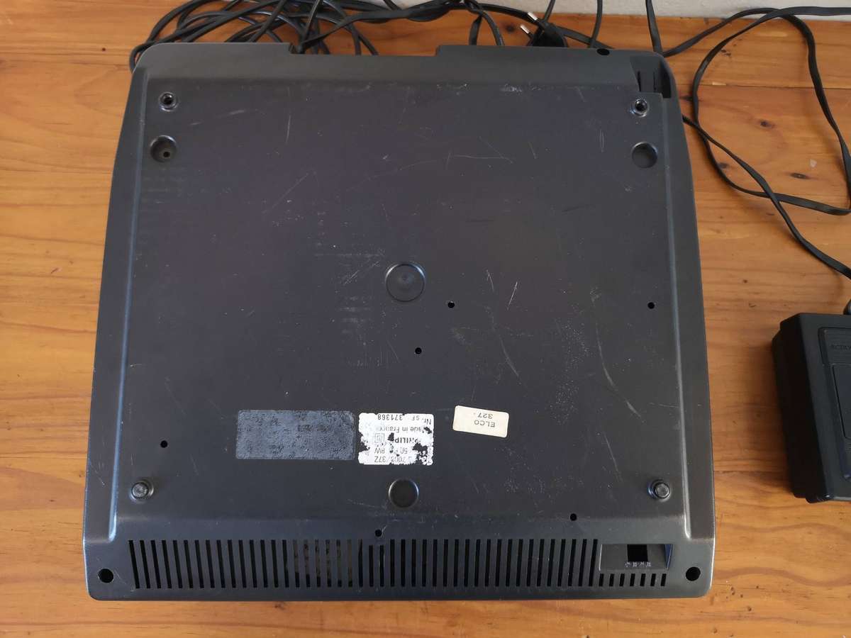 Vintage Philips G7000 videopac computer