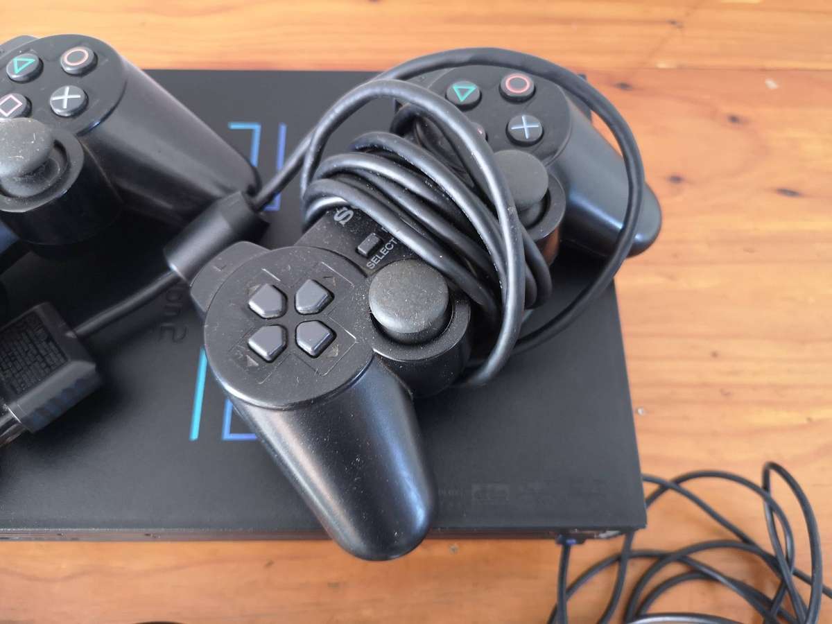 Sony Playstation 2 "phat" console