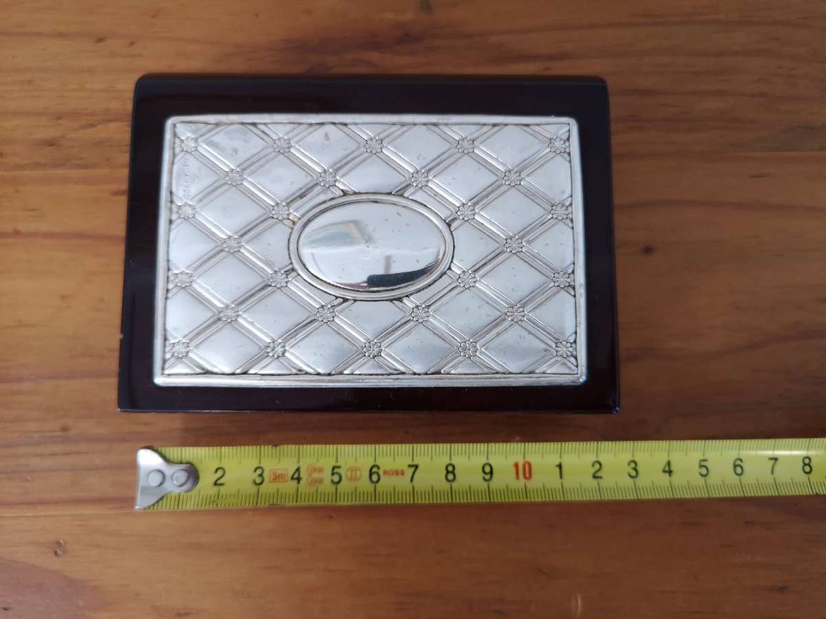 Hadad Bros "Judaica" 925 Sterling Silver embellished large matchbox holder