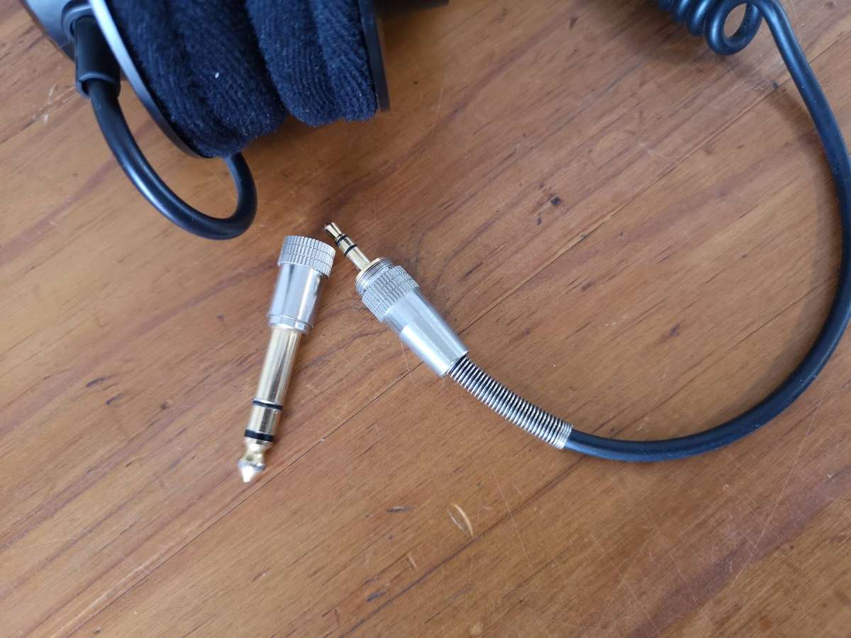 Roland RH-200 Monitor Headphones **excellent condition**