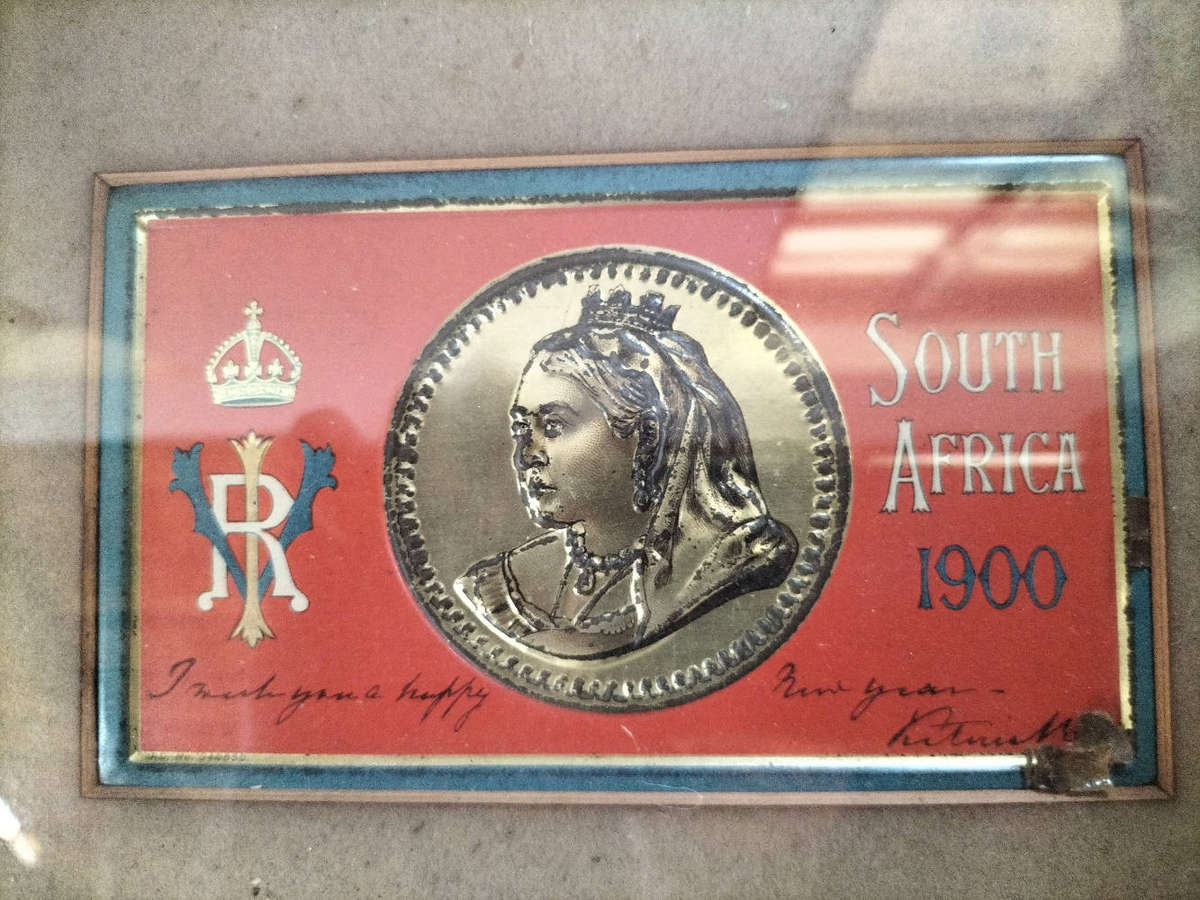 Antique Boer War 1900 Queen Victoria Framed Commemorative chocolate tin