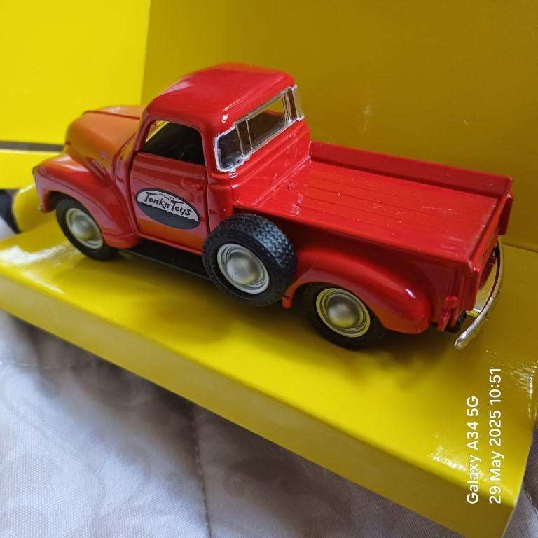 AUCTION!! 2 X DIE CAST TONKA MODELS CHEV 3100 & FORD TRUCKS BEAUTY'S! NIB!