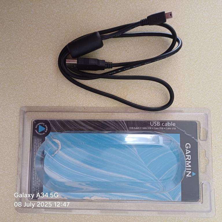 GARMIN NUVI USB Cable (original) as new