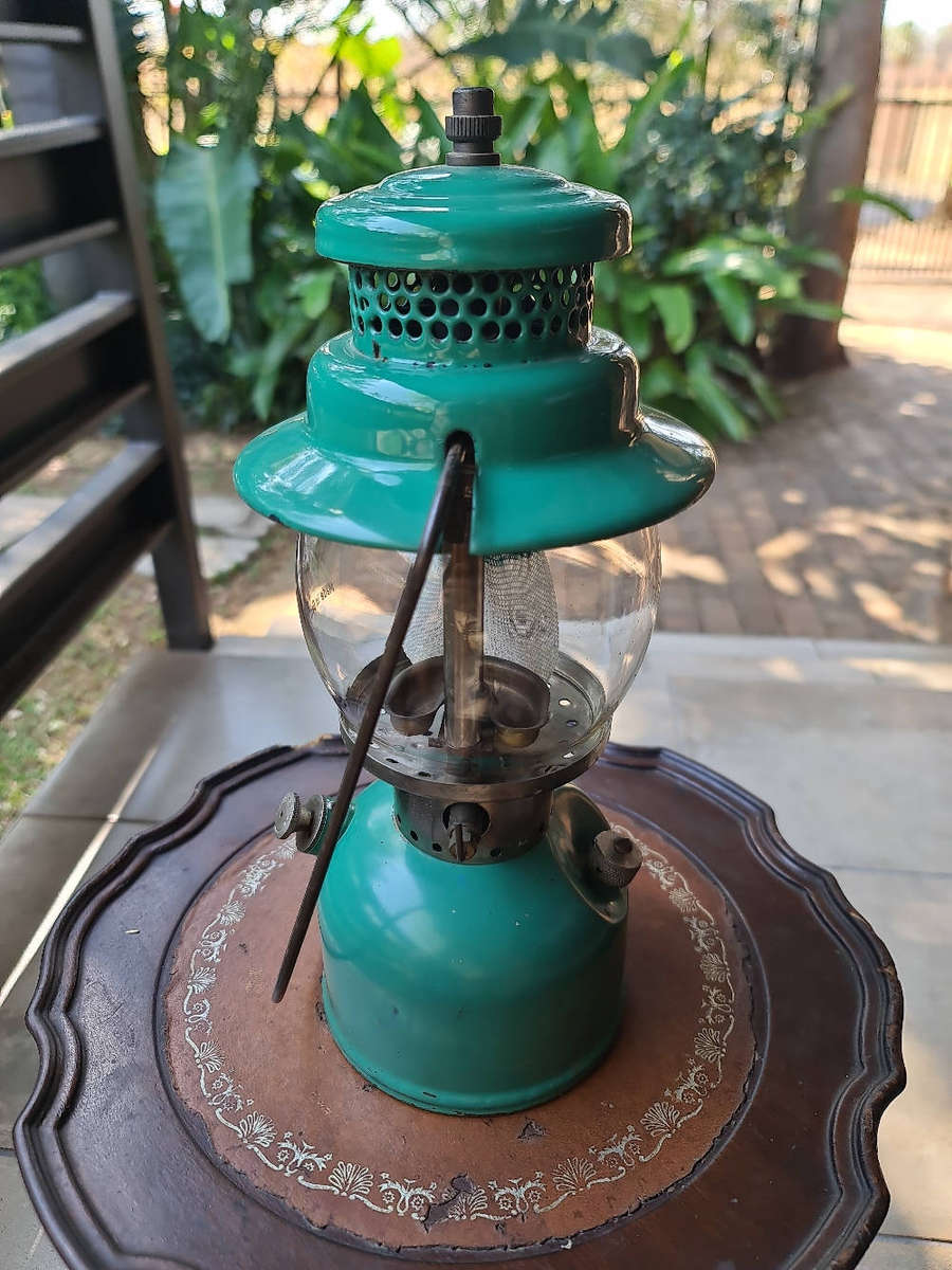 Coleman 249 Scout Seafoam !!!Rare!!!