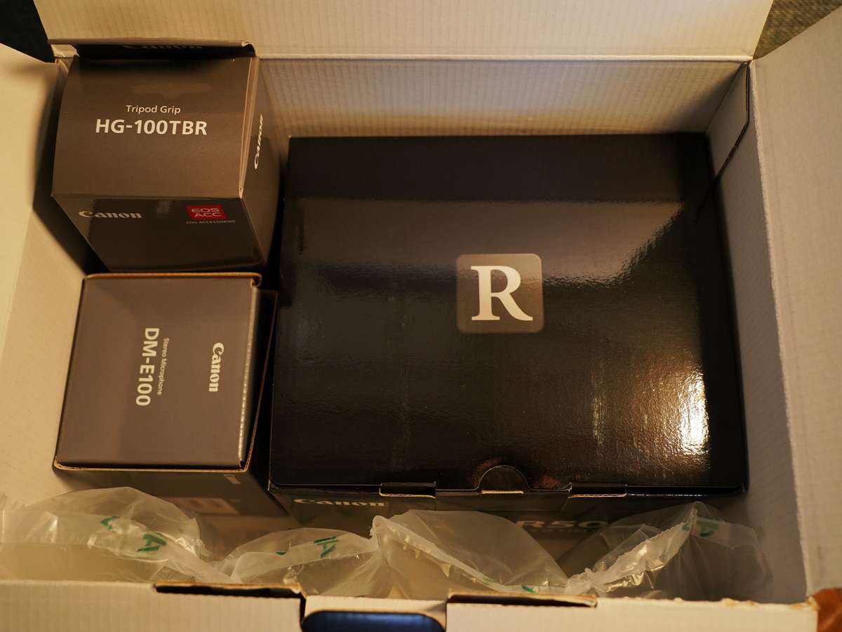 Canon R50 Content Creators Kit (Brand New)