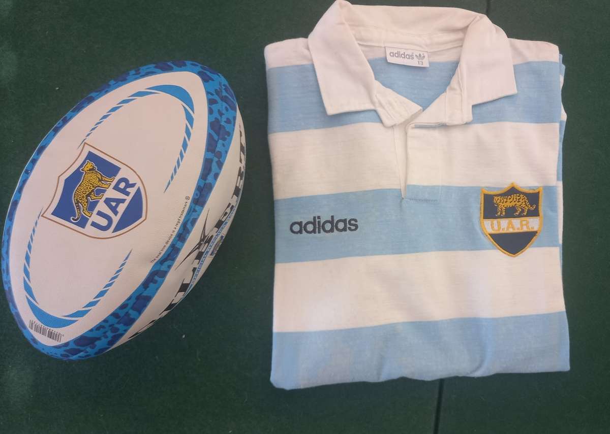 Argentina Rugby Jersey and Official replica Ball