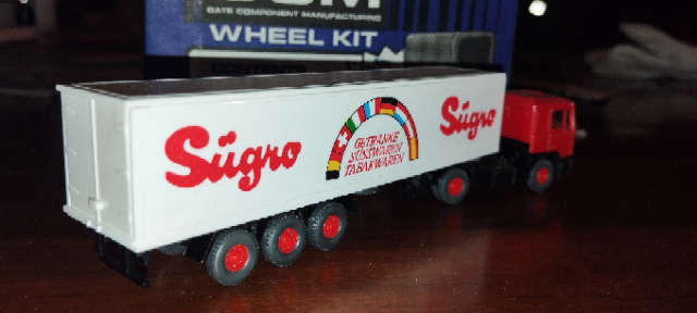 Wiking M.A.N. Lorry - Sügro - 1/87 Scale