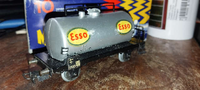 Märklin DB Esso Oil Tanker - HO AC