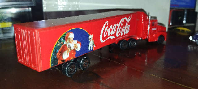Coca Cola Lorry - 1/87 Scale