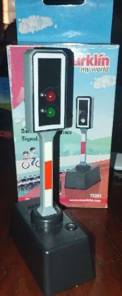 Märklin My World 72201 Robot Signal - Battery Operated - HO Scale