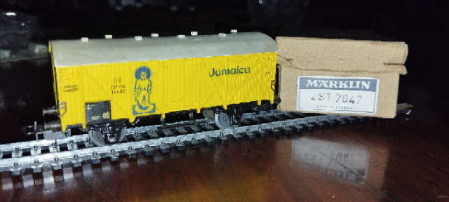 Märklin DB Banana Van - Possibly Vintage - HO AC