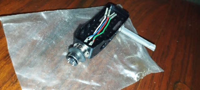 Metal Holder for Pick Up Cartridge - New - 4 Pin
