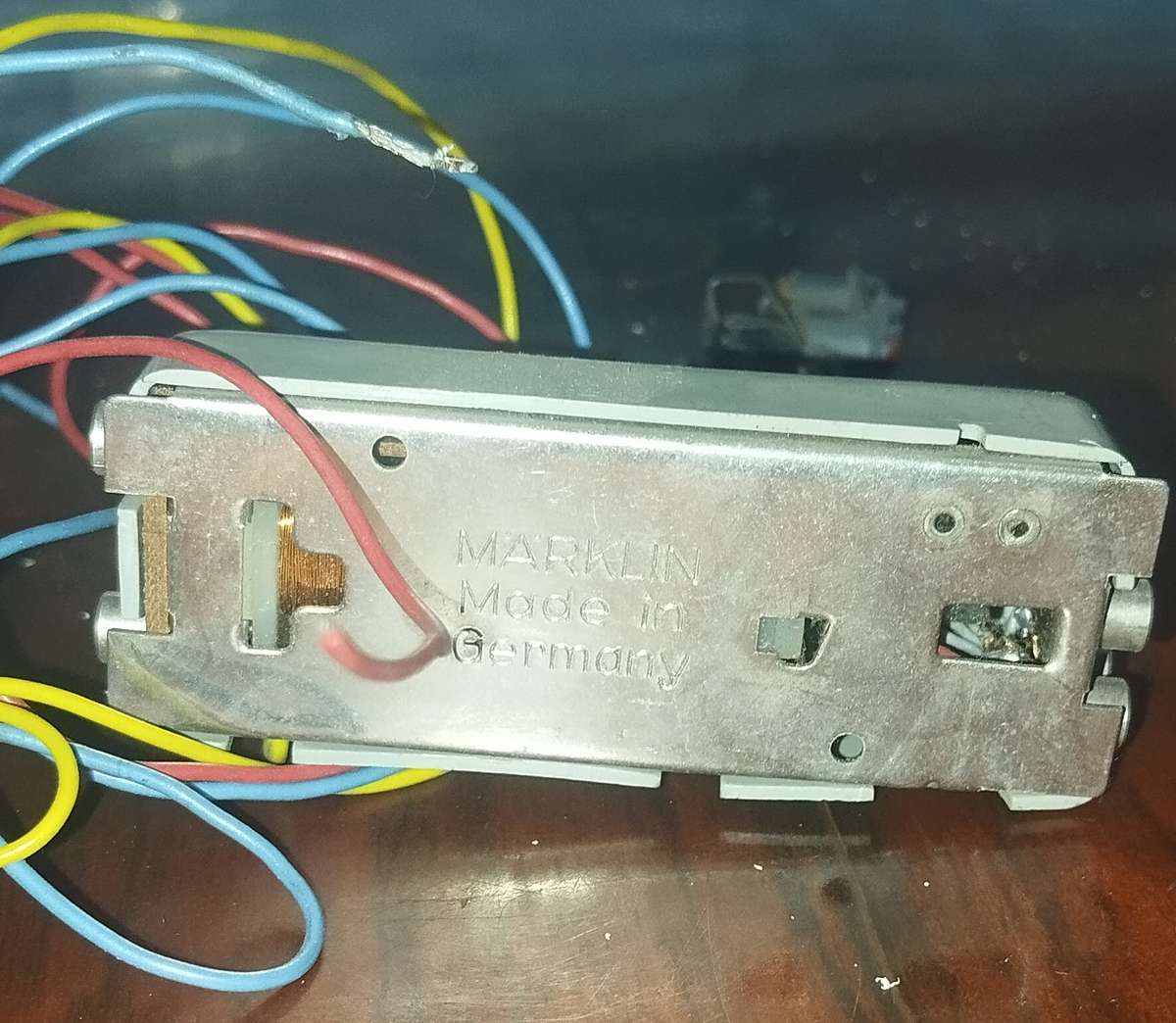 Märklin Electric Stop Go Signal - HO Scale