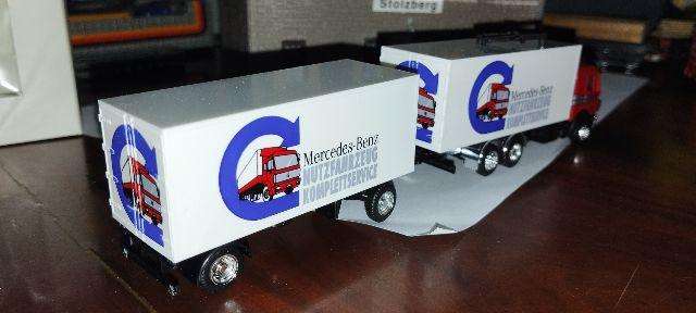 Herpa Mercedes Benz Truck & Trailer - MB Complete Service - 1/87 Scale