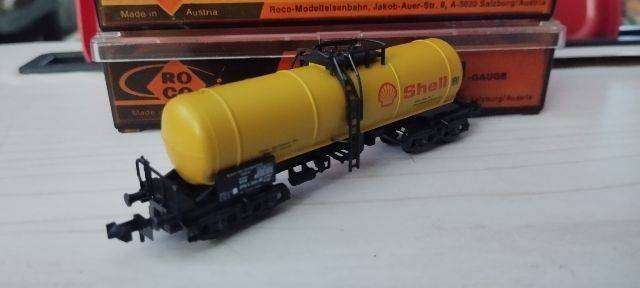 Roco DB Bogie Petrol Taker - Shell - 2364A - N Gauge